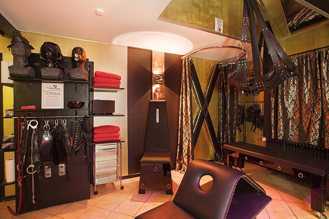 Domina Studio Unschlagbar München